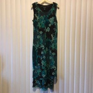Sleeveless dress